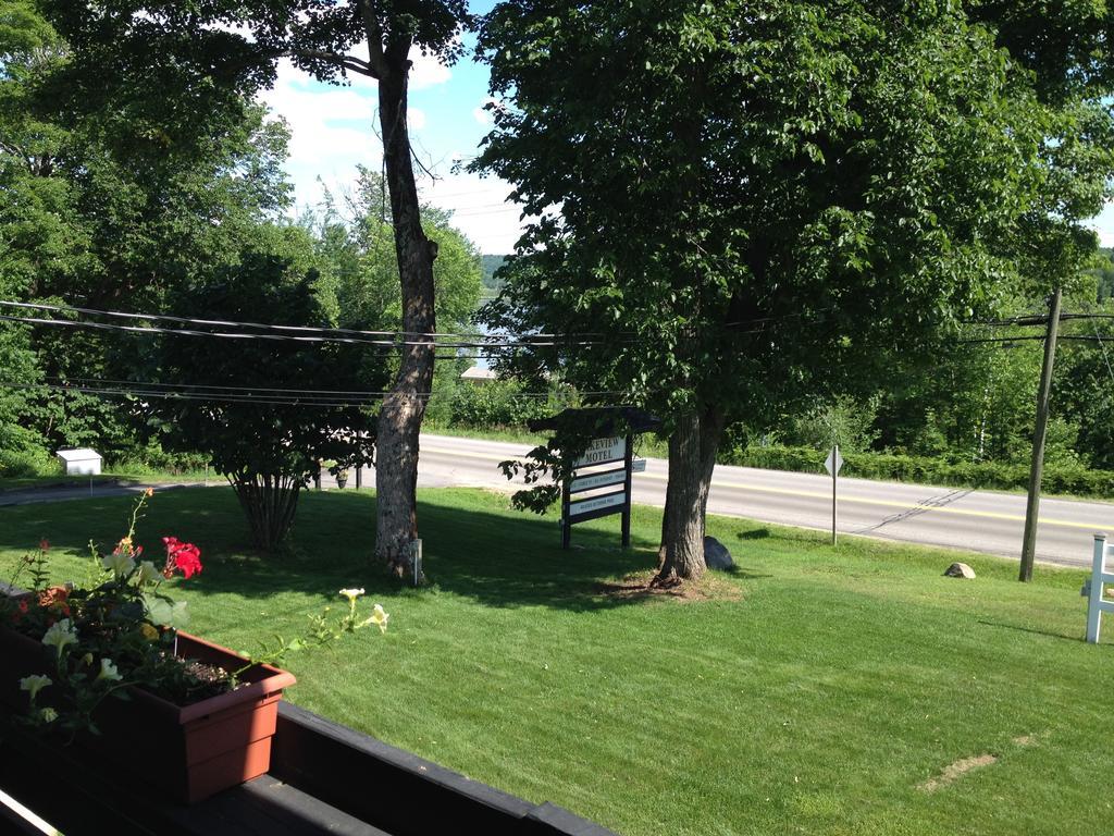 Lakeview Motel Haliburton Exterior photo