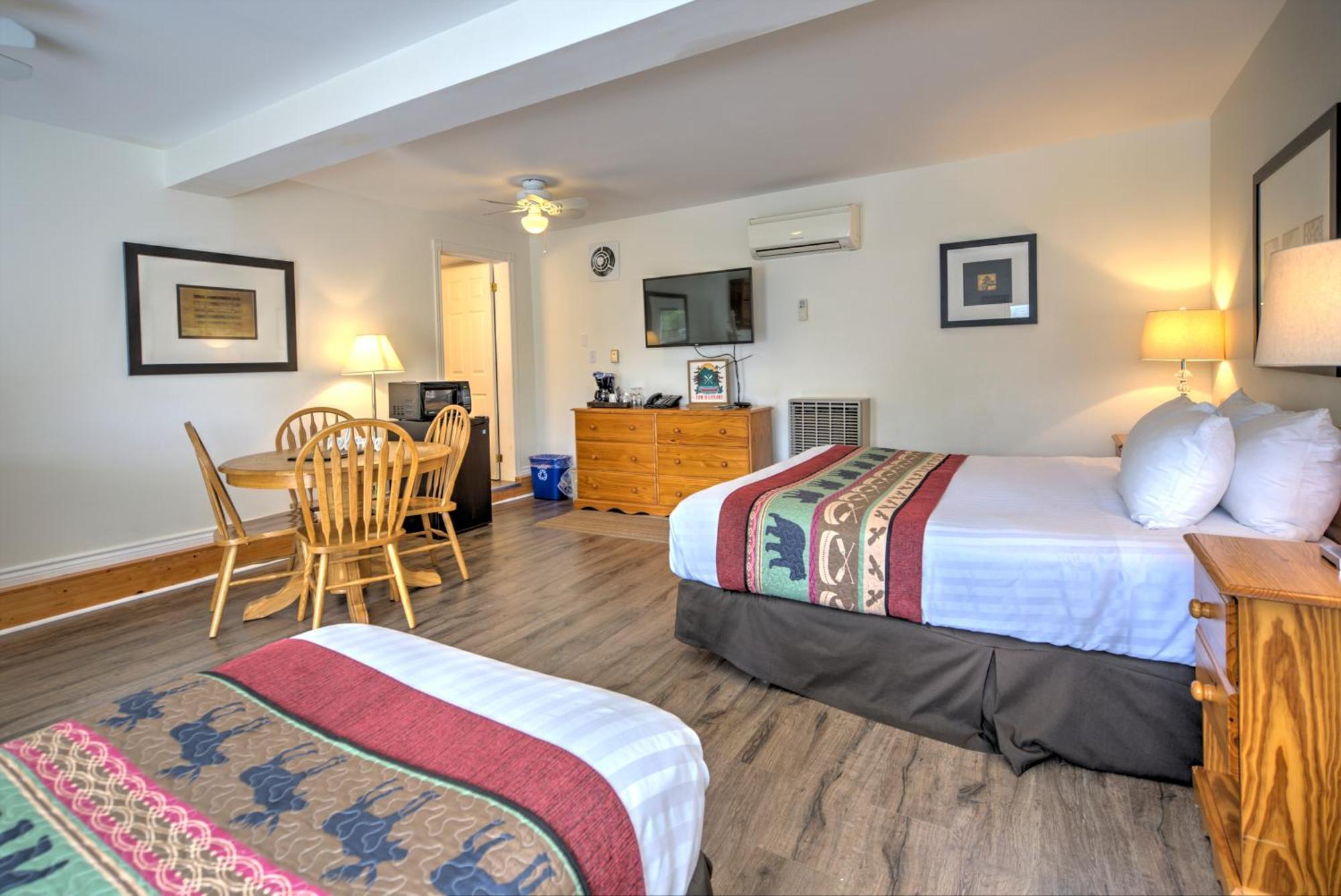 Lakeview Motel Haliburton Exterior photo